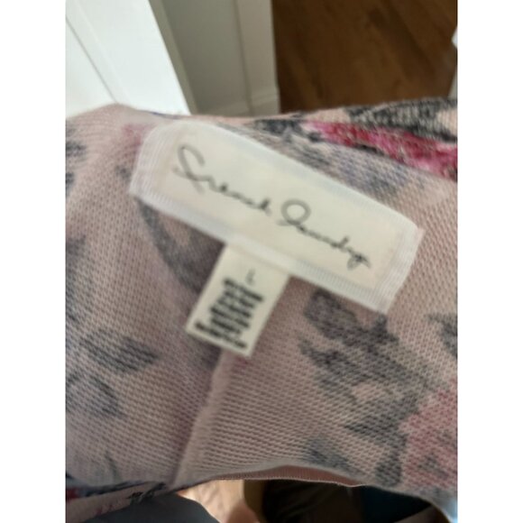 French Laundry pink floral top with sheer bell sleeves and sheer back insert L - Picture 4 of 4